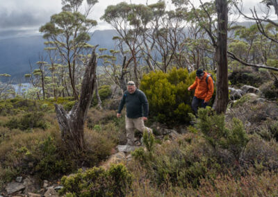 2023 tasmania walking team 2pm with tasmanian iconic walks