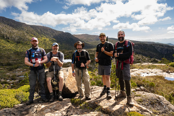 2023 tasmania hikes team Knocklofty with tasmanian iconic walks